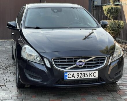 Чорний Вольво B60, об'ємом двигуна 2 л та пробігом 243 тис. км за 9700 $, фото 2 на Automoto.ua