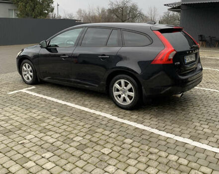 Черный Вольво B60, объемом двигателя 1.98 л и пробегом 228 тыс. км за 12500 $, фото 4 на Automoto.ua