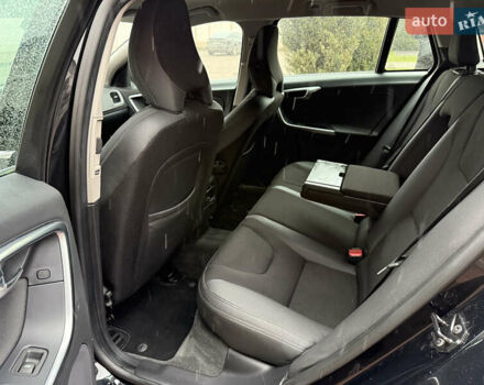 Чорний Вольво B60, об'ємом двигуна 1.56 л та пробігом 275 тис. км за 9650 $, фото 40 на Automoto.ua