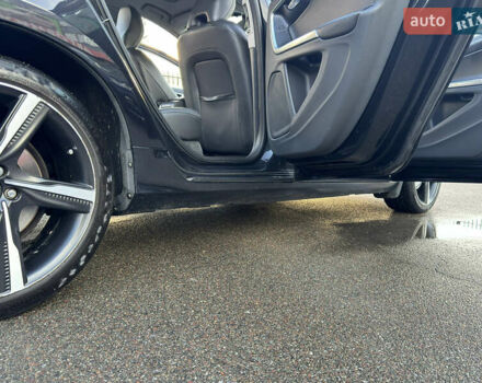 Чорний Вольво B60, об'ємом двигуна 2 л та пробігом 235 тис. км за 13300 $, фото 16 на Automoto.ua