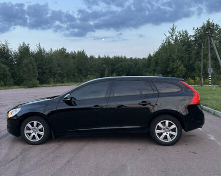 Черный Вольво B60, объемом двигателя 1.98 л и пробегом 288 тыс. км за 10500 $, фото 2 на Automoto.ua