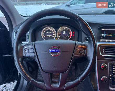 Черный Вольво B60, объемом двигателя 1.6 л и пробегом 242 тыс. км за 9700 $, фото 33 на Automoto.ua