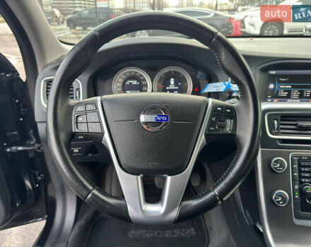 Чорний Вольво B60, об'ємом двигуна 1.98 л та пробігом 240 тис. км за 12700 $, фото 37 на Automoto.ua