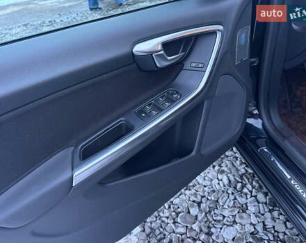 Черный Вольво B60, объемом двигателя 1.6 л и пробегом 242 тыс. км за 9700 $, фото 31 на Automoto.ua