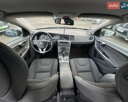 Чорний Вольво B60, об'ємом двигуна 1.98 л та пробігом 240 тис. км за 12700 $, фото 33 на Automoto.ua