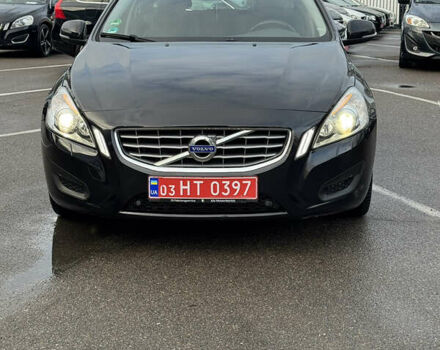 Чорний Вольво B60, об'ємом двигуна 1.98 л та пробігом 240 тис. км за 12700 $, фото 1 на Automoto.ua