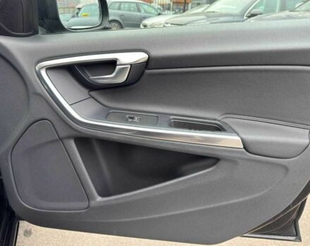 Черный Вольво B60, объемом двигателя 2 л и пробегом 238 тыс. км за 12700 $, фото 21 на Automoto.ua