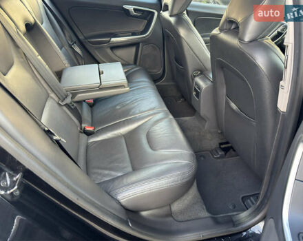 Чорний Вольво B60, об'ємом двигуна 2 л та пробігом 235 тис. км за 13300 $, фото 30 на Automoto.ua