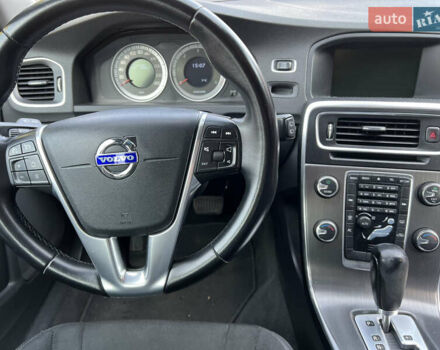 Чорний Вольво B60, об'ємом двигуна 1.98 л та пробігом 244 тис. км за 9500 $, фото 11 на Automoto.ua