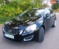 Черный Вольво B60, объемом двигателя 1.98 л и пробегом 380 тыс. км за 9700 $, фото 1 на Automoto.ua