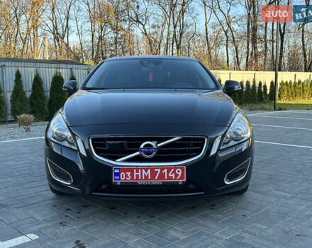 Черный Вольво B60, объемом двигателя 2 л и пробегом 204 тыс. км за 10990 $, фото 8 на Automoto.ua