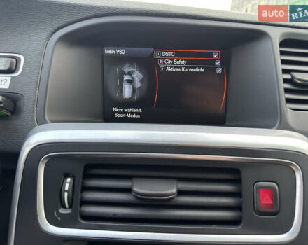 Чорний Вольво B60, об'ємом двигуна 1.98 л та пробігом 240 тис. км за 12700 $, фото 39 на Automoto.ua