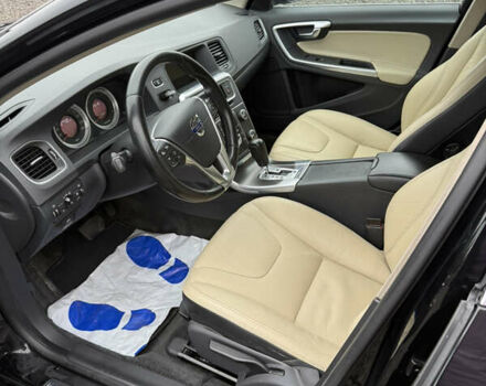 Вольво B60 2011 в Луцке на Automoto.ua Черный Вольво B60, объемом двигателя 2 л и пробегом 240 тыс. км за 9990 $, фото 8 на Automoto.ua