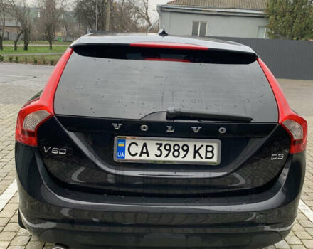 Черный Вольво B60, объемом двигателя 1.98 л и пробегом 228 тыс. км за 12500 $, фото 3 на Automoto.ua