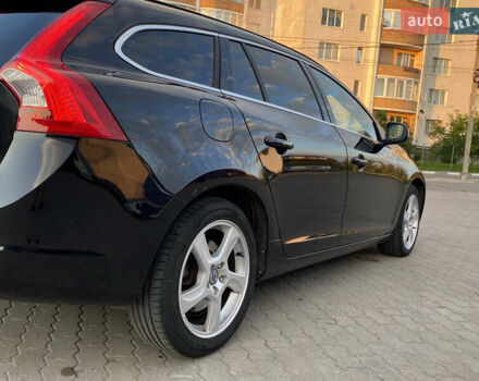 Черный Вольво B60, объемом двигателя 2 л и пробегом 264 тыс. км за 10200 $, фото 10 на Automoto.ua