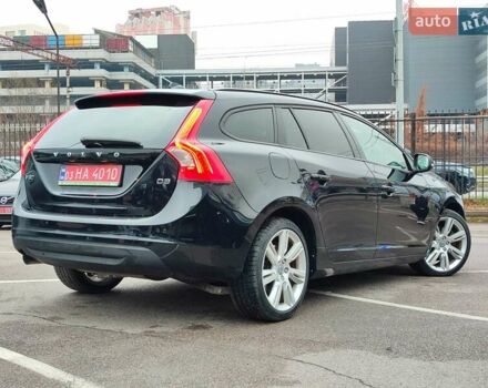 Черный Вольво B60, объемом двигателя 1.98 л и пробегом 237 тыс. км за 12700 $, фото 5 на Automoto.ua