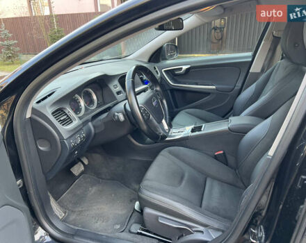 Чорний Вольво B60, об'ємом двигуна 1.98 л та пробігом 244 тис. км за 9500 $, фото 9 на Automoto.ua