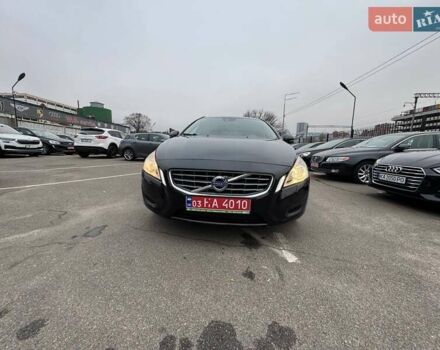 Черный Вольво B60, объемом двигателя 1.98 л и пробегом 237 тыс. км за 12700 $, фото 58 на Automoto.ua