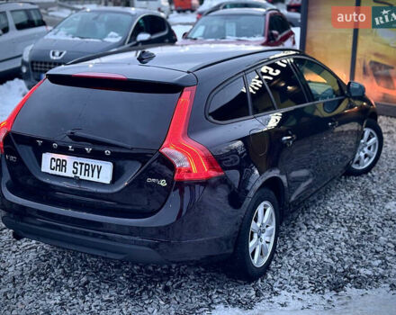 Черный Вольво B60, объемом двигателя 1.6 л и пробегом 242 тыс. км за 9700 $, фото 17 на Automoto.ua