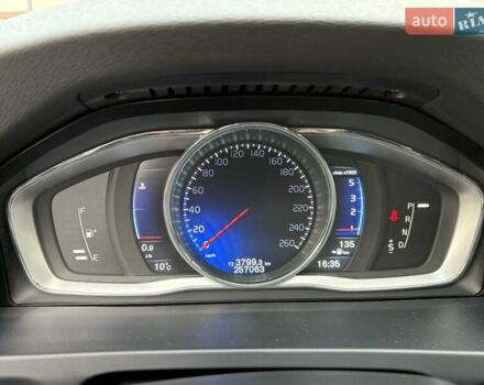 Чорний Вольво B60, об'ємом двигуна 1.99 л та пробігом 257 тис. км за 12200 $, фото 52 на Automoto.ua