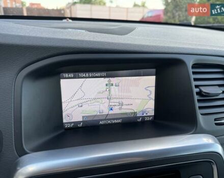 Черный Вольво B60, объемом двигателя 1.56 л и пробегом 218 тыс. км за 9850 $, фото 82 на Automoto.ua
