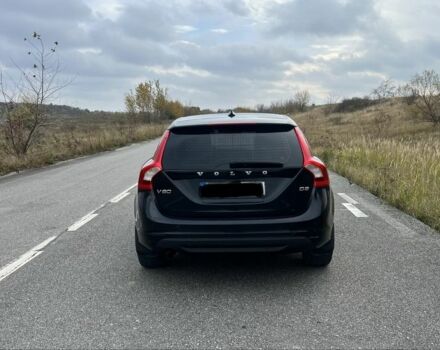 Черный Вольво B60, объемом двигателя 2 л и пробегом 223 тыс. км за 11500 $, фото 4 на Automoto.ua