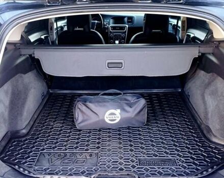 Чорний Вольво B60, об'ємом двигуна 1.6 л та пробігом 247 тис. км за 10750 $, фото 35 на Automoto.ua