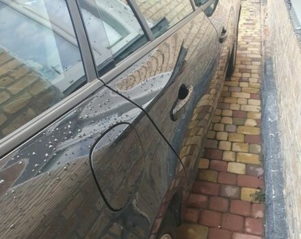 Черный Вольво B60, объемом двигателя 1.6 л и пробегом 290 тыс. км за 9900 $, фото 8 на Automoto.ua