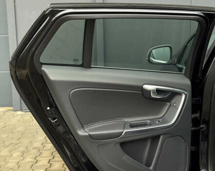 Чорний Вольво B60, об'ємом двигуна 2 л та пробігом 262 тис. км за 11799 $, фото 47 на Automoto.ua