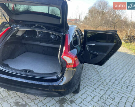 Чорний Вольво B60, об'ємом двигуна 1.56 л та пробігом 279 тис. км за 9500 $, фото 39 на Automoto.ua