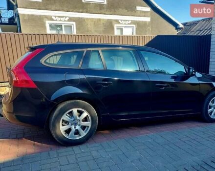 Черный Вольво B60, объемом двигателя 1.99 л и пробегом 262 тыс. км за 11333 $, фото 12 на Automoto.ua