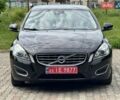 Черный Вольво B60, объемом двигателя 1.6 л и пробегом 243 тыс. км за 8800 $, фото 1 на Automoto.ua