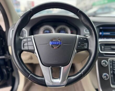 Чорний Вольво B60, об'ємом двигуна 2 л та пробігом 233 тис. км за 12700 $, фото 1 на Automoto.ua