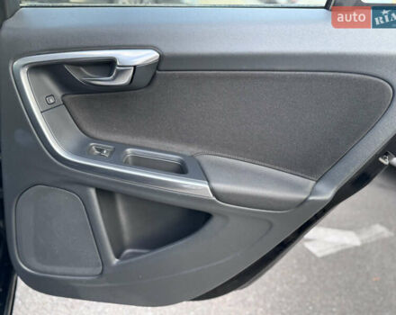 Чорний Вольво B60, об'ємом двигуна 1.6 л та пробігом 198 тис. км за 11300 $, фото 35 на Automoto.ua