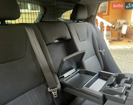 Чорний Вольво B60, об'ємом двигуна 1.56 л та пробігом 279 тис. км за 9500 $, фото 60 на Automoto.ua