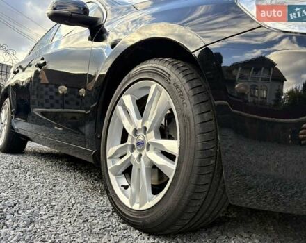 Чорний Вольво B60, об'ємом двигуна 1.99 л та пробігом 257 тис. км за 12200 $, фото 16 на Automoto.ua