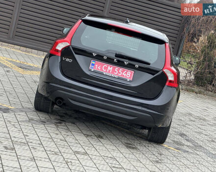 Черный Вольво B60, объемом двигателя 1.6 л и пробегом 214 тыс. км за 10499 $, фото 110 на Automoto.ua