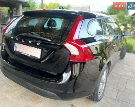 Чорний Вольво B60, об'ємом двигуна 1.6 л та пробігом 220 тис. км за 9500 $, фото 13 на Automoto.ua