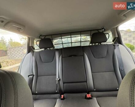 Чорний Вольво B60, об'ємом двигуна 1.99 л та пробігом 257 тис. км за 12200 $, фото 31 на Automoto.ua