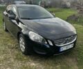 Черный Вольво B60, объемом двигателя 1.6 л и пробегом 242 тыс. км за 10302 $, фото 1 на Automoto.ua