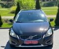 Чорний Вольво B60, об'ємом двигуна 2.4 л та пробігом 271 тис. км за 12990 $, фото 1 на Automoto.ua