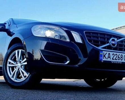 Чорний Вольво B60, об'ємом двигуна 1.6 л та пробігом 247 тис. км за 10750 $, фото 2 на Automoto.ua