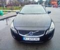 Черный Вольво B60, объемом двигателя 1.6 л и пробегом 302 тыс. км за 8900 $, фото 2 на Automoto.ua