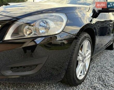 Чорний Вольво B60, об'ємом двигуна 1.99 л та пробігом 257 тис. км за 12200 $, фото 17 на Automoto.ua