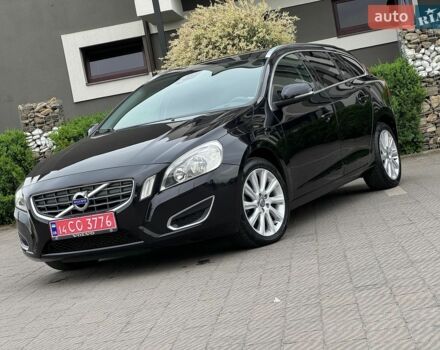 Чорний Вольво B60, об'ємом двигуна 1.6 л та пробігом 208 тис. км за 10299 $, фото 6 на Automoto.ua