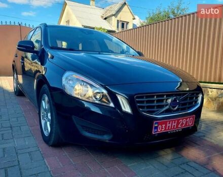 Черный Вольво B60, объемом двигателя 1.99 л и пробегом 266 тыс. км за 11111 $, фото 3 на Automoto.ua