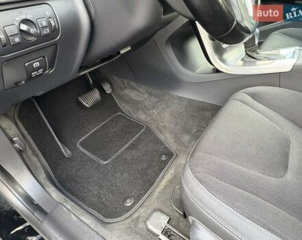 Чорний Вольво B60, об'ємом двигуна 1.99 л та пробігом 257 тис. км за 12200 $, фото 26 на Automoto.ua