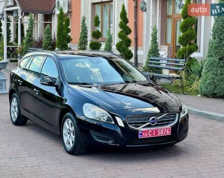 Черный Вольво B60, объемом двигателя 1.56 л и пробегом 218 тыс. км за 9850 $, фото 32 на Automoto.ua