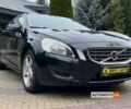 Черный Вольво B60, объемом двигателя 1.6 л и пробегом 228 тыс. км за 12700 $, фото 1 на Automoto.ua