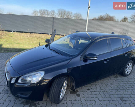 Чорний Вольво B60, об'ємом двигуна 1.56 л та пробігом 279 тис. км за 9500 $, фото 5 на Automoto.ua